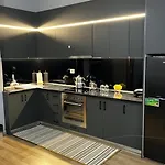 Friends' House In