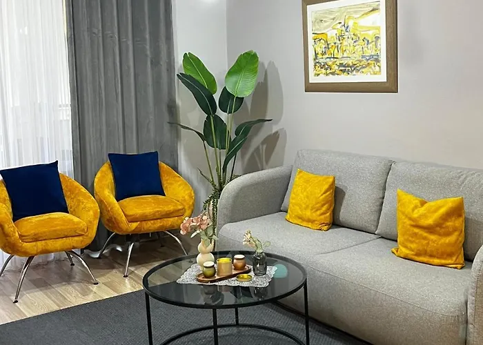 Daire Friends' House In Tiran